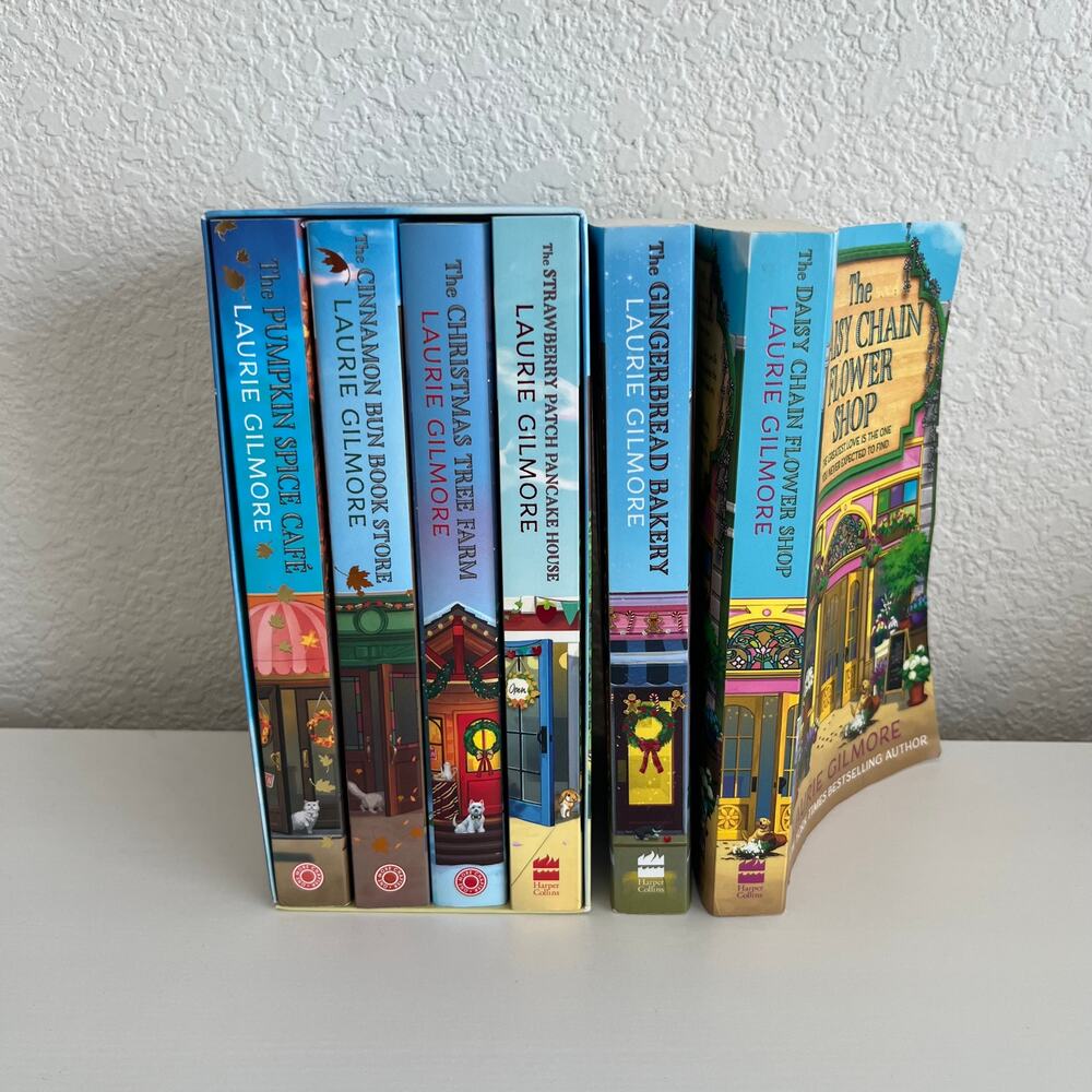 Laurie Gilmore Dream Harbor 6 Book Set Pumpkin Spice Cafe Complete Set